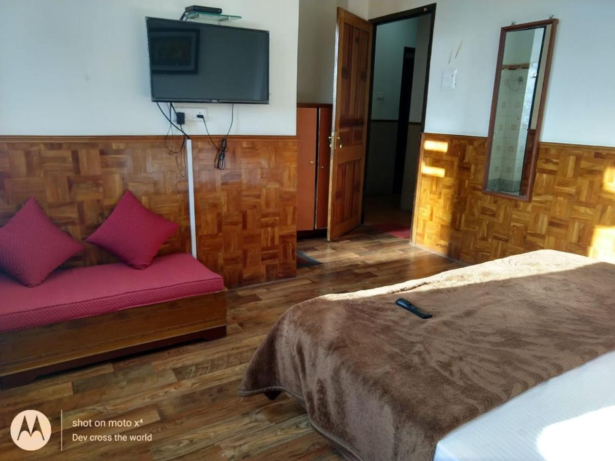 Bon Hotel Crystal Palace Gangtok Exterior photo